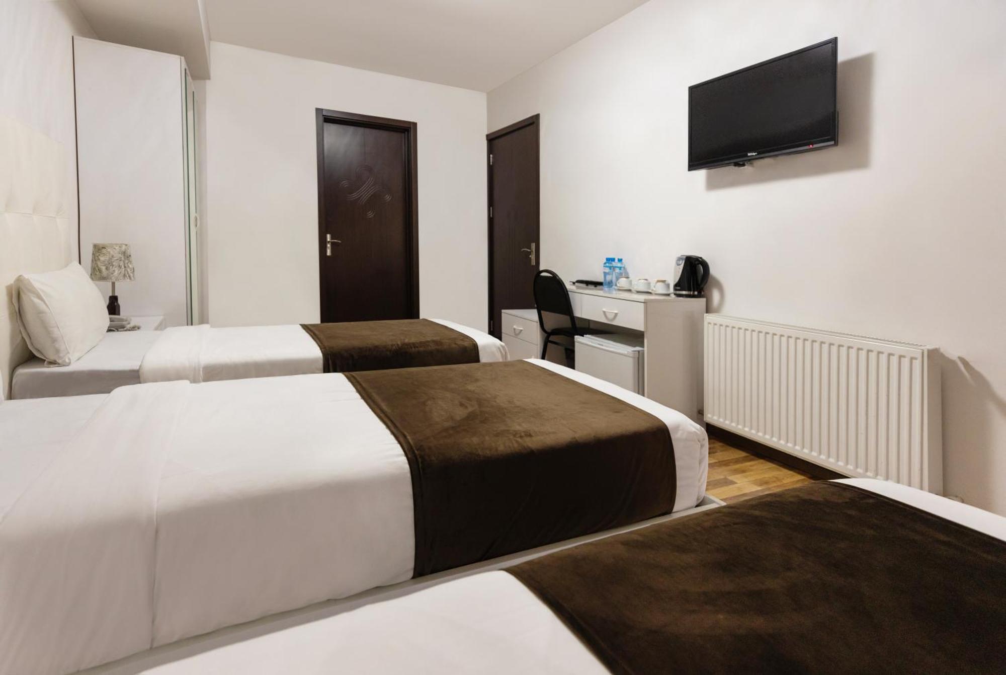 Hotel Grand Palace Тбилиси Номер фото